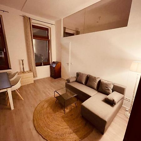 Retro Appartement Im Herzen Von Koeln Deutz Extérieur photo