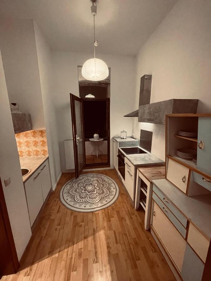 Retro Appartement Im Herzen Von Koeln Deutz Extérieur photo