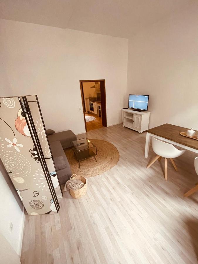 Retro Appartement Im Herzen Von Koeln Deutz Extérieur photo